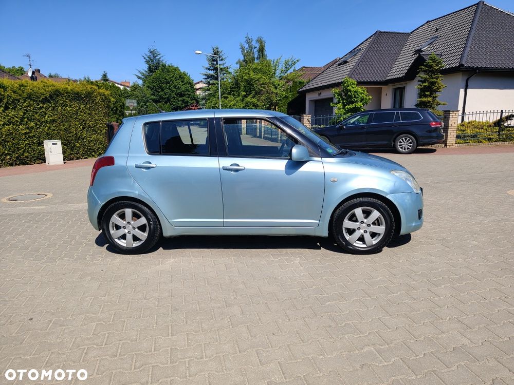 Suzuki Swift - 6