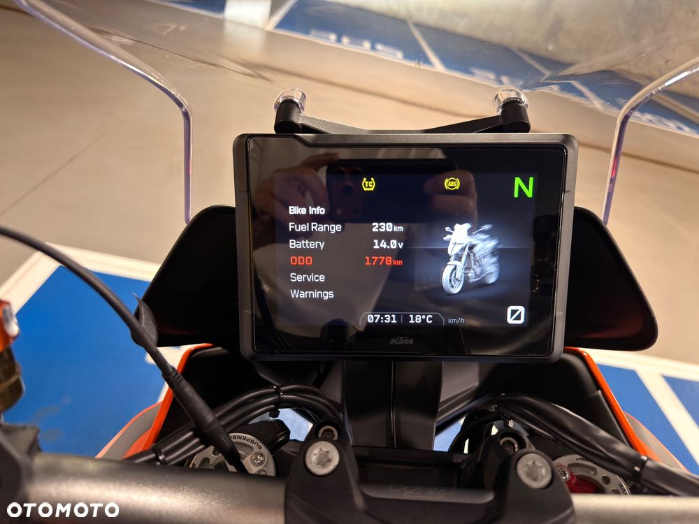 KTM Super Duke - 10