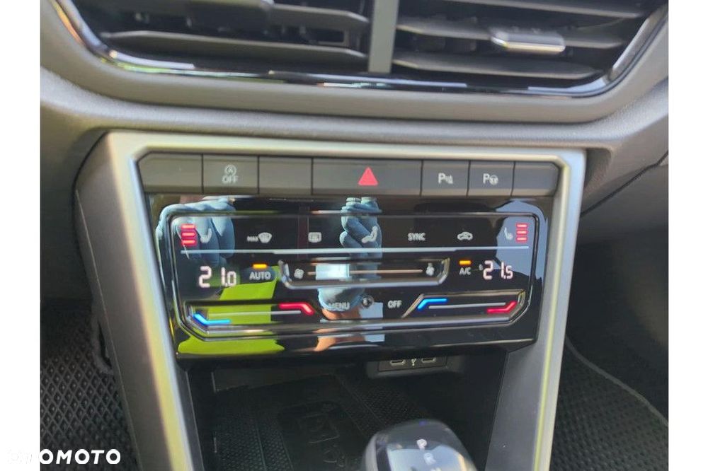 Volkswagen T-Roc 1.5 TSI Life DSG - 14