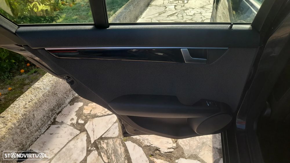 Mercedes-Benz C 200 CDi Elegance BE - 28