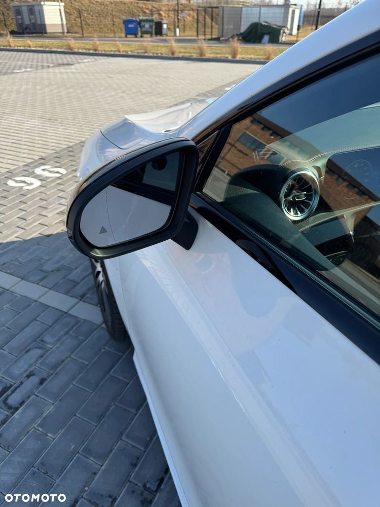 Mercedes-Benz CLA 200 mHEV AMG Line 7G-DCT - 15