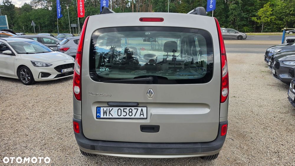 Renault Kangoo 1.6 16V Privilege - 13
