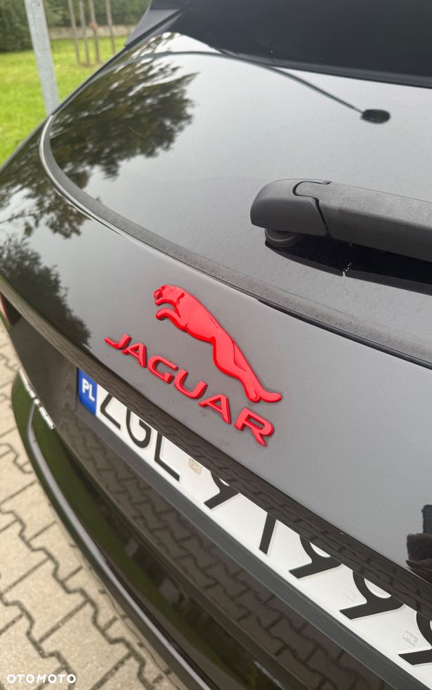 Jaguar E-Pace 2.0 P250 mHEV AWD S - 28
