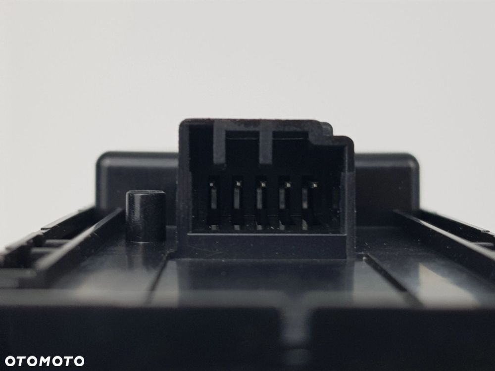 NOWY Przełącznik Panel sterowania szyb Volvo XC40 32319765 - 9