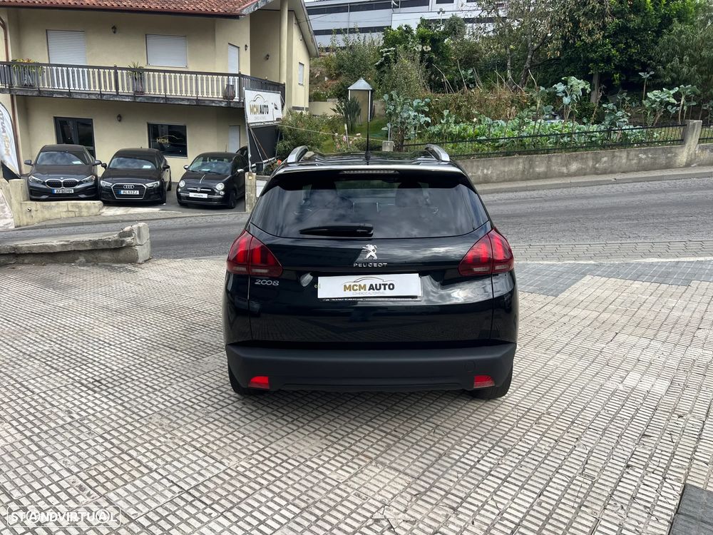 Peugeot 2008 - 5