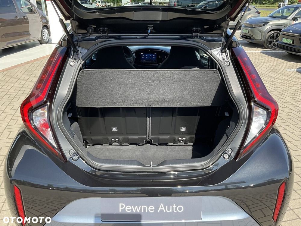Toyota Aygo X - 13