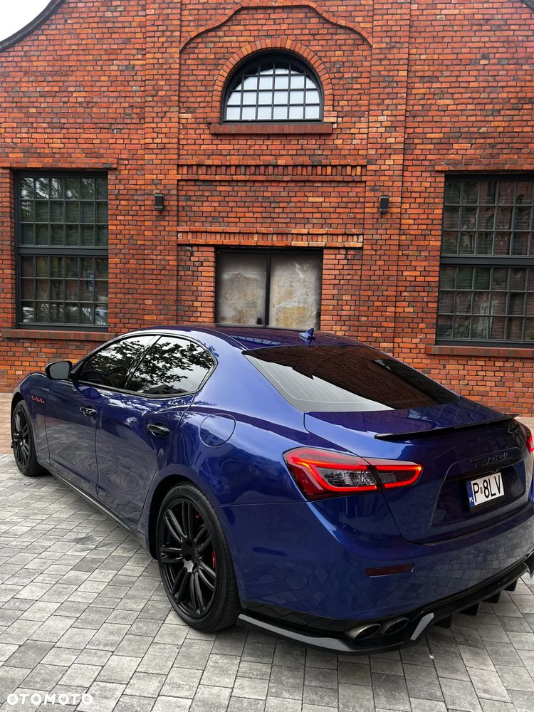 Maserati Ghibli S Q4 - 12