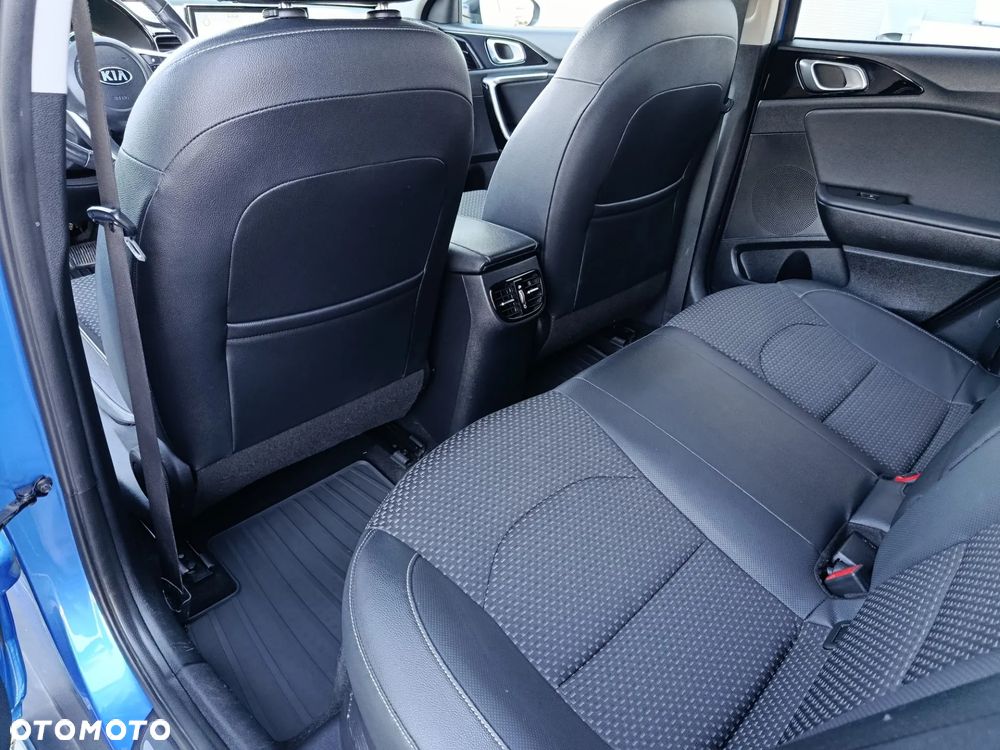 Kia XCeed 1.6 GDI PHEV L Business Line DCT - 11