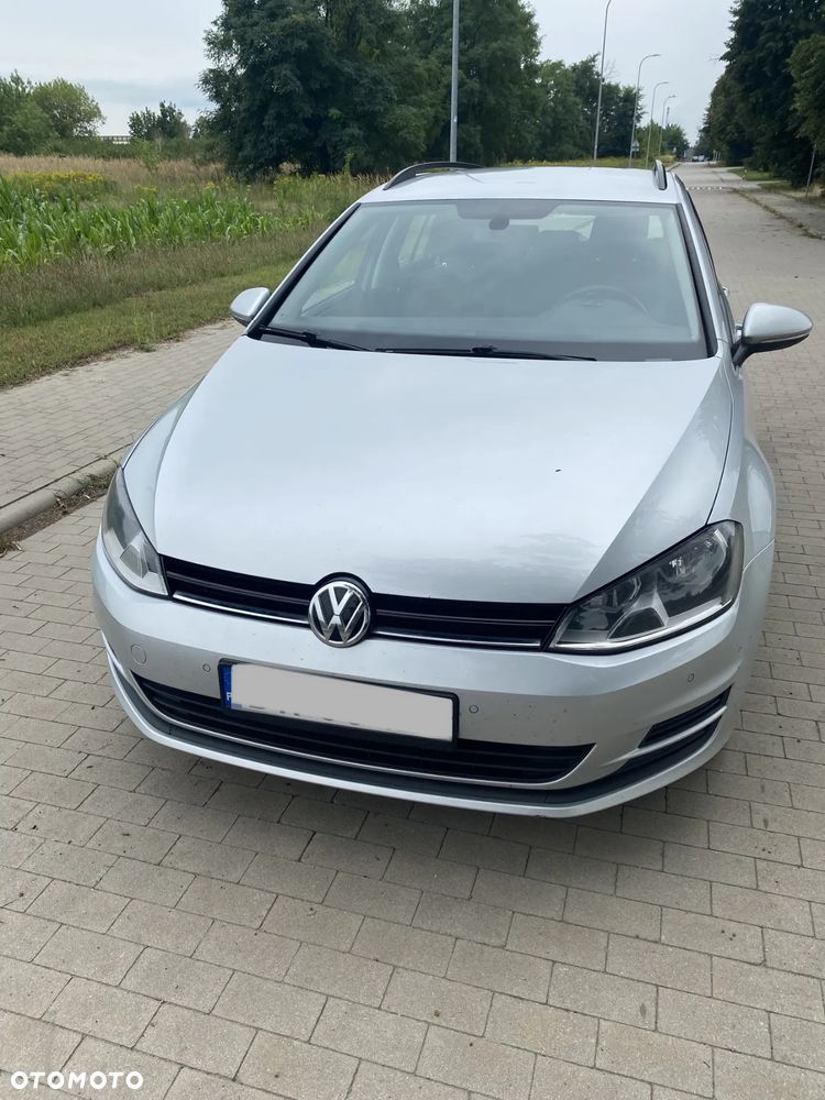 Volkswagen Golf - 2
