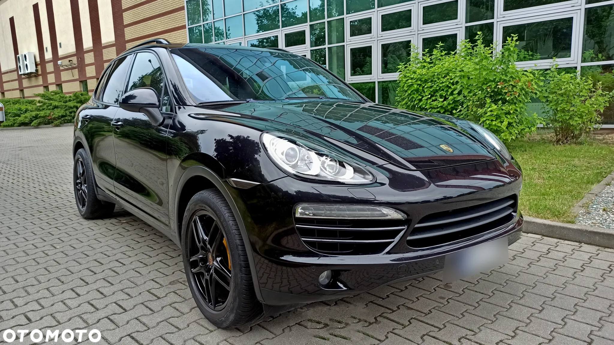 Porsche Cayenne Platinum Edition - 3