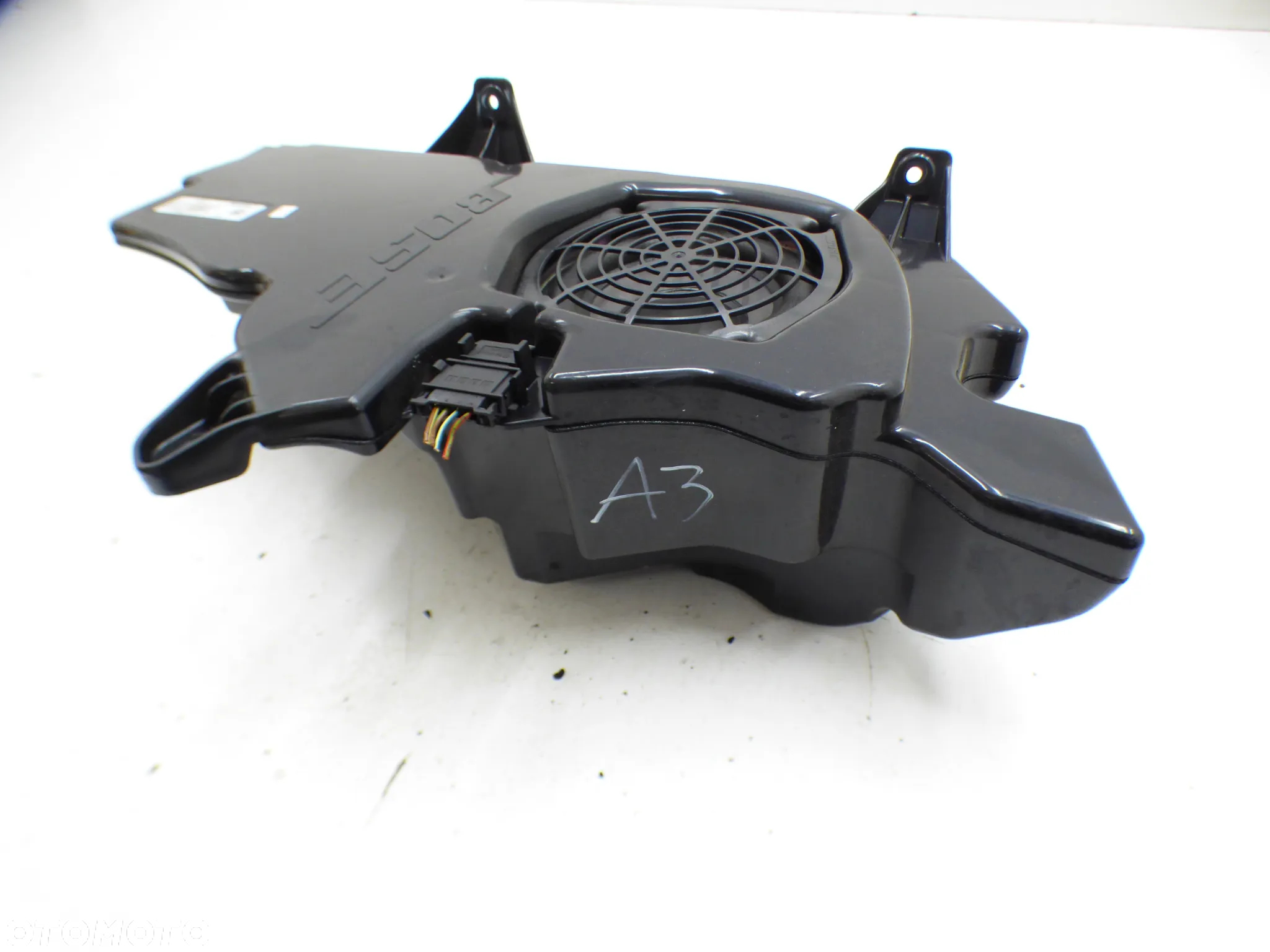 AUDI A3 8P LIFT 3D SUBWOOFER BOSE GŁOŚNIK BASSOWY NISKOTONOWY 8P3035382C GORLICE - 2