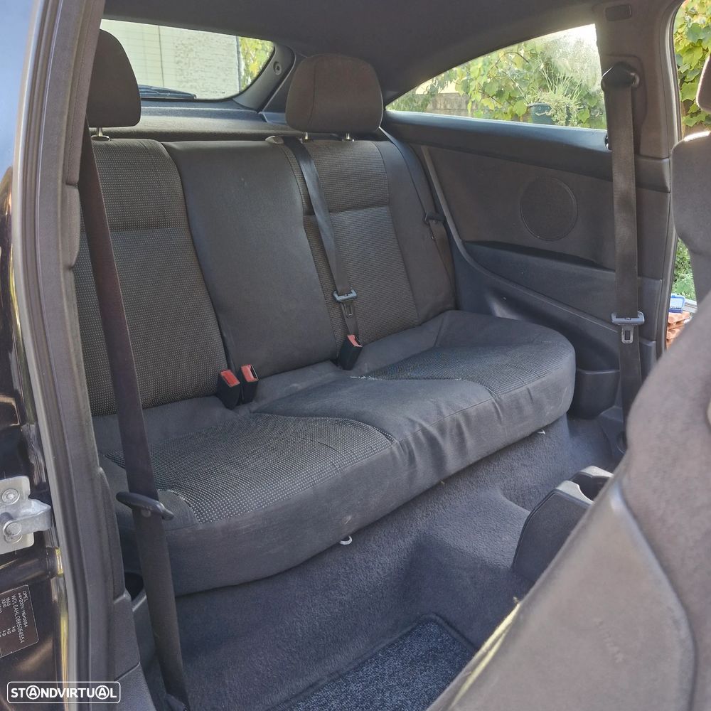 Opel Astra GTC 1.7 CDTI - 7