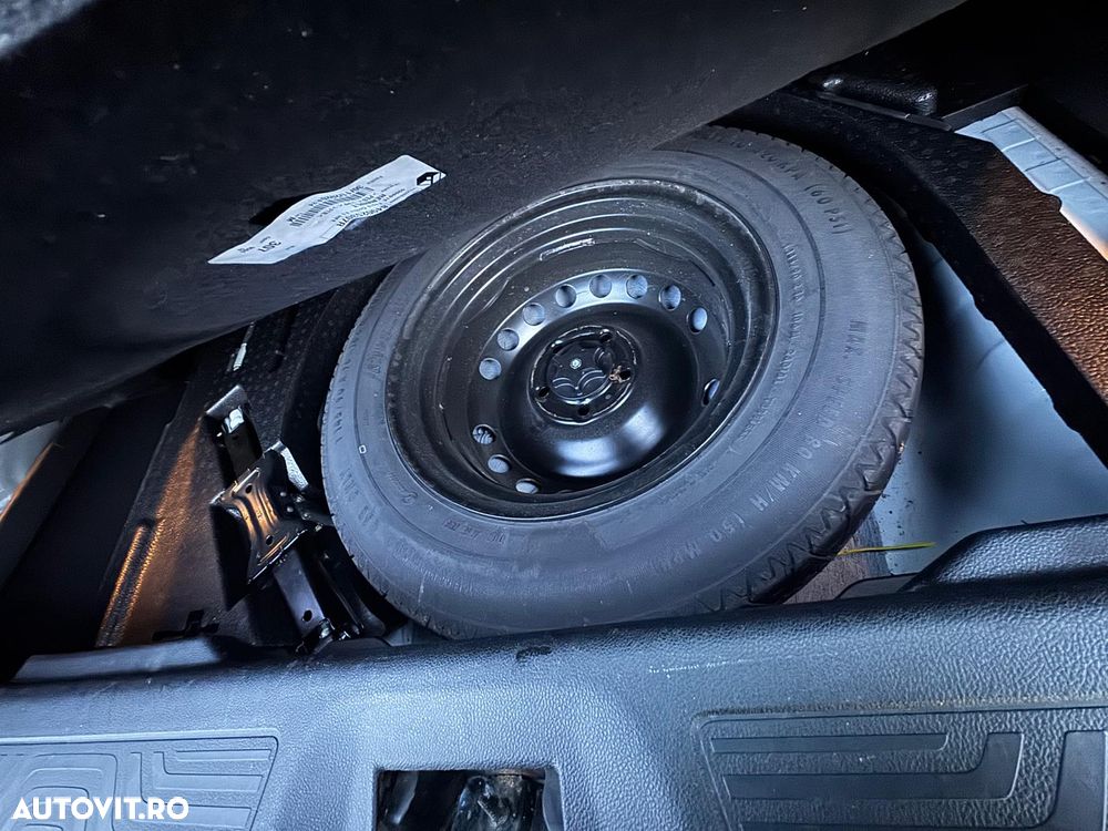 Renault Kadjar BLUE dCi 115 BUSINESS EDITION - 24