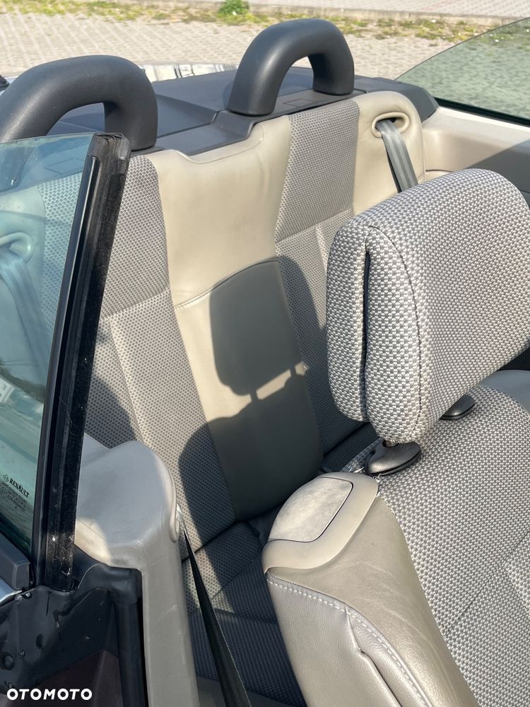 Renault Megane 2.0 Confort Dynamique - 6