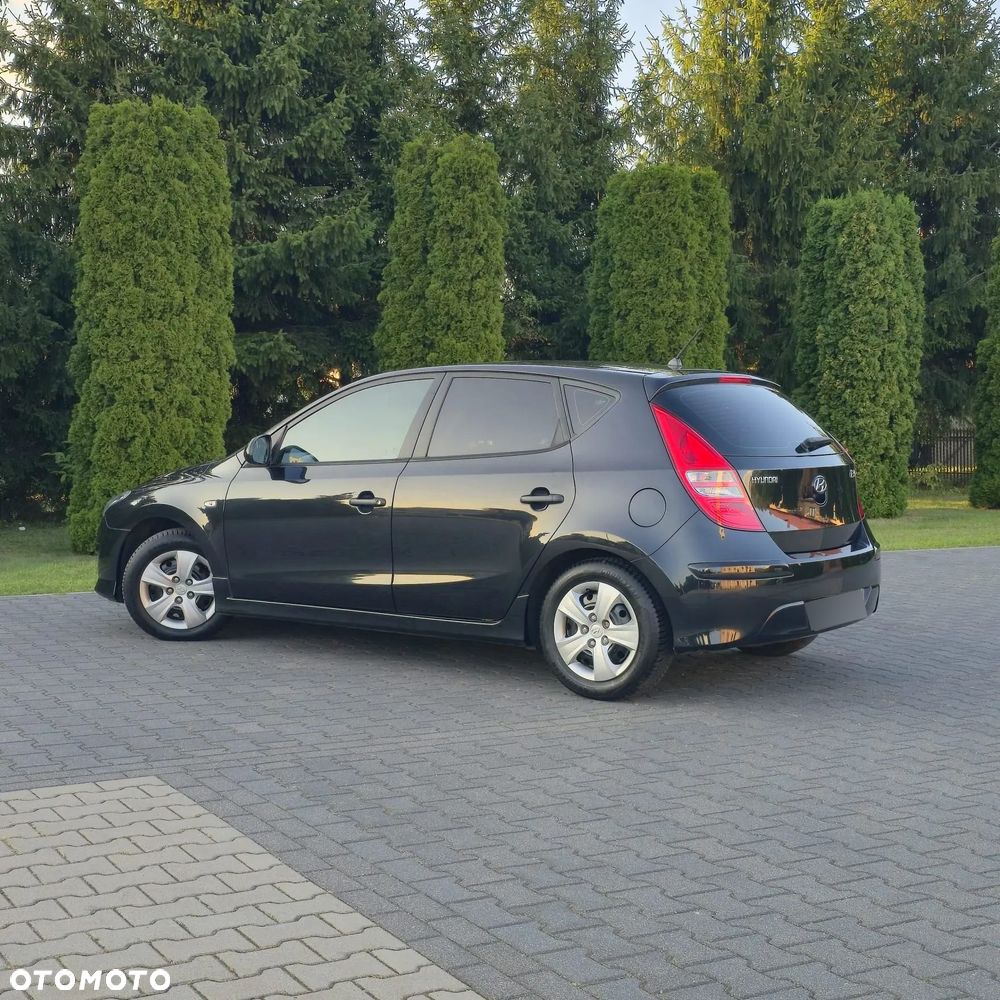 Hyundai i30 1.4 Edition Plus - 12