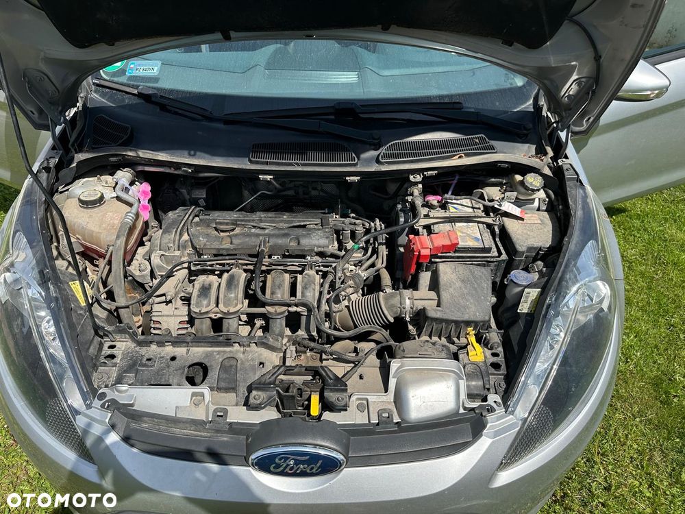 Ford Fiesta 1.25 Silver X - 11