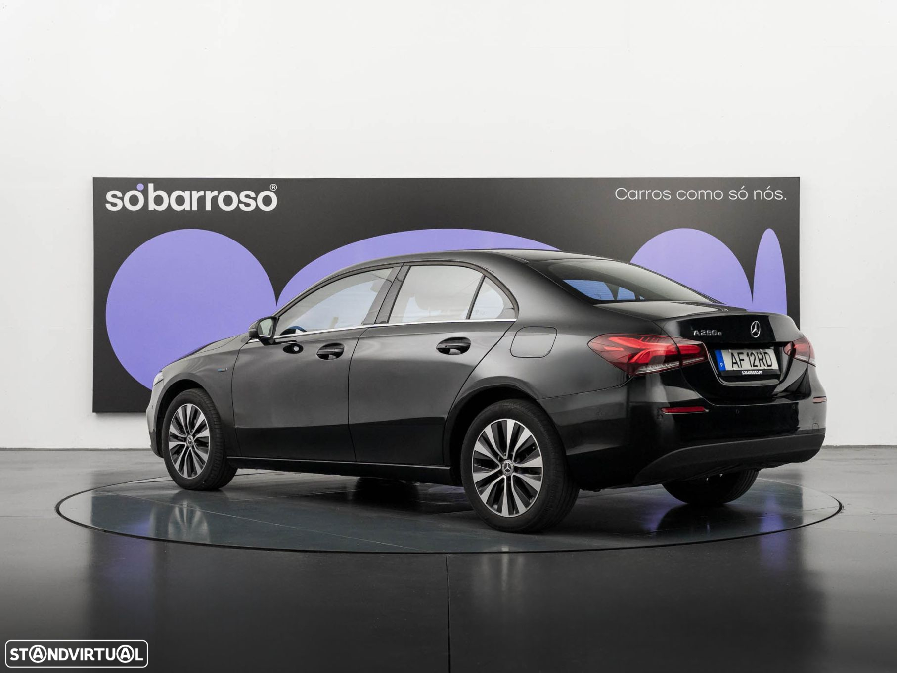Mercedes-Benz A 250 Limousine e Style Plus - 4