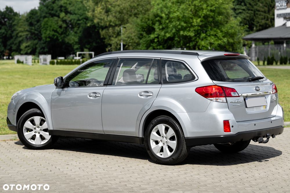 Subaru Outback 3.6 R Exclusive Navi - 4