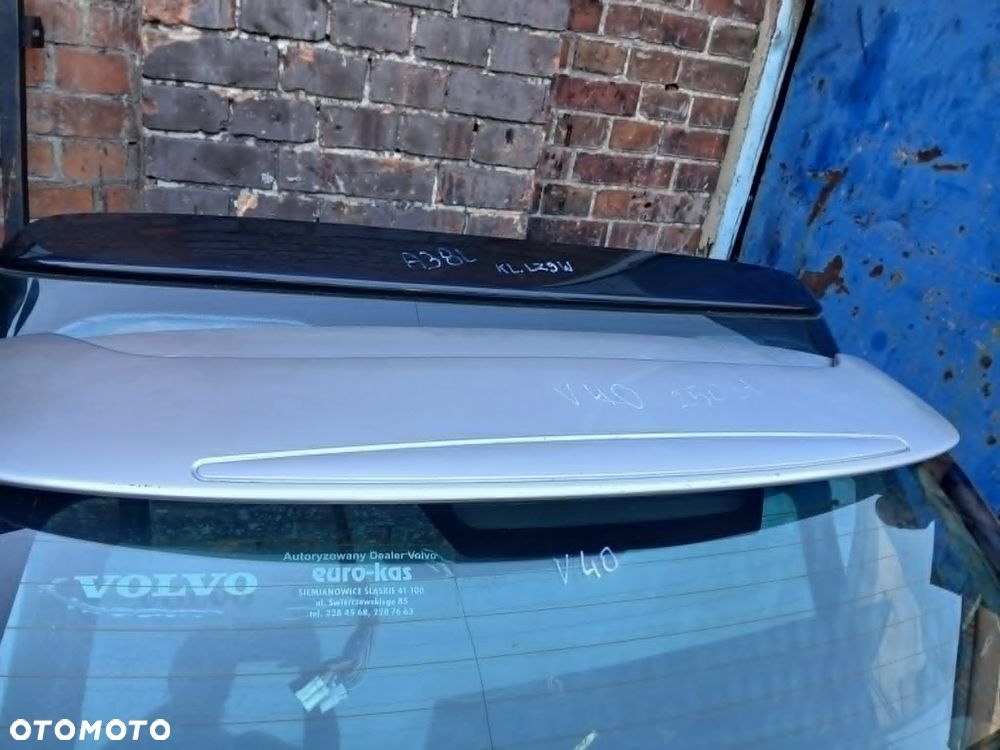 Volvo V40 klapa bagażnika - 5