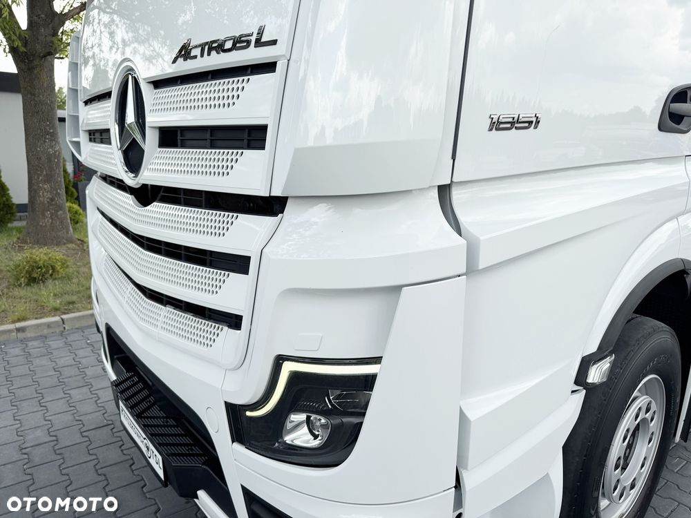 Mercedes-Benz ACTROS 1851/GIGA SPACE/ACC/KLIMA POSTOJOWA/SALONKA/FULL LED/NAVIGACJA/DWA ŁÓŻKA/Z NIEMIEC - 5