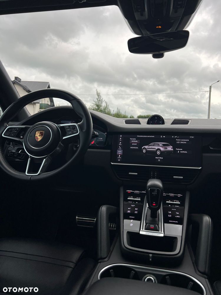 Porsche Cayenne - 10