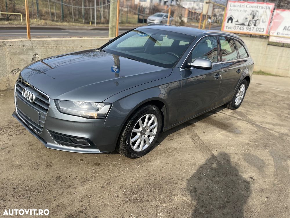 Audi A4 2.0 TDI DPF S line Sportpaket - 3