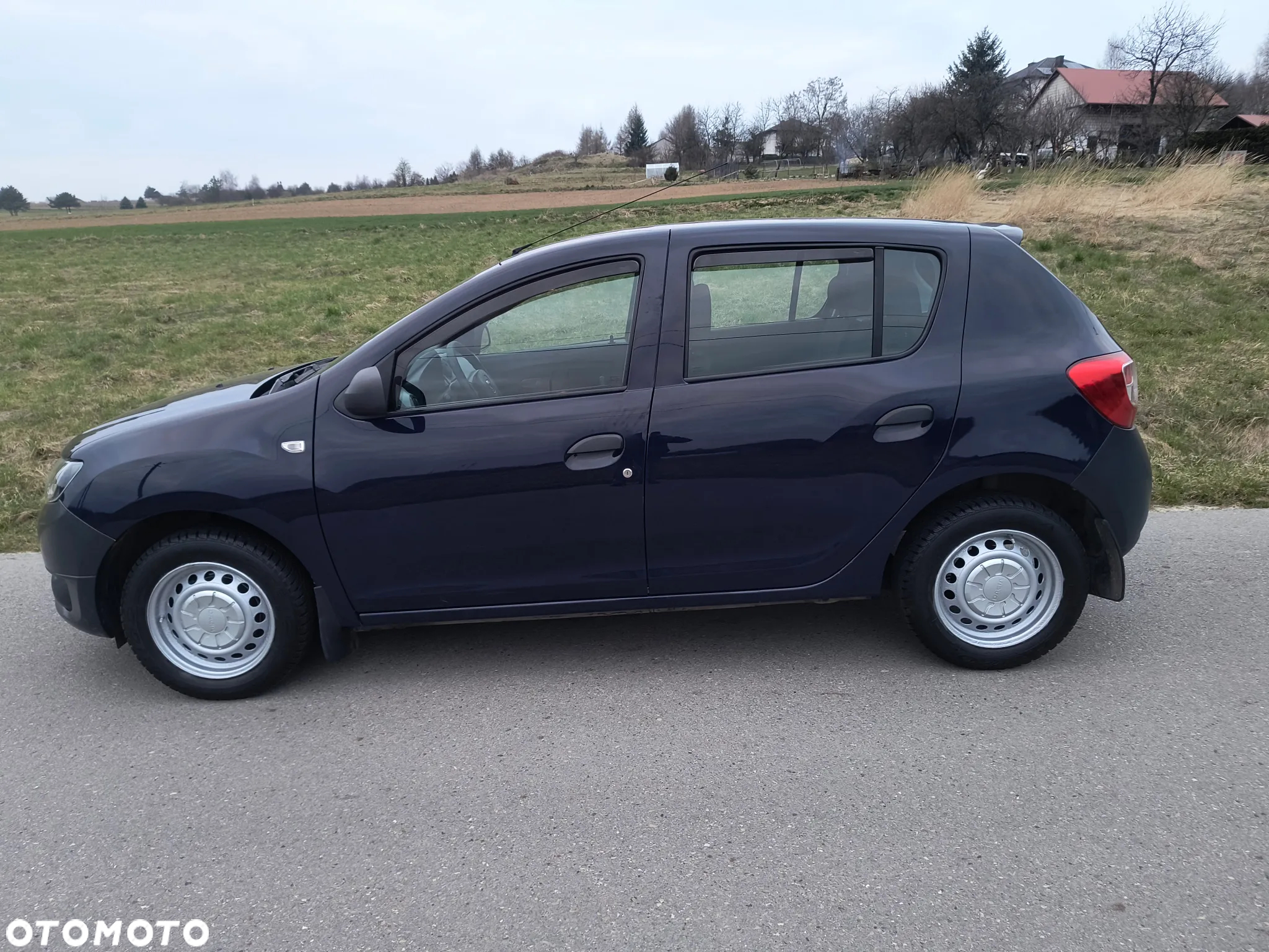 Dacia Sandero - 3