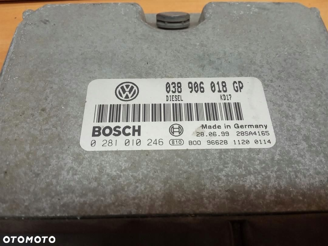 STEROWNIK SILNIKA VW GOLF IV 1.9 TDI 038906018GP - 4