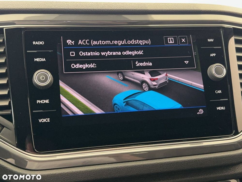 Volkswagen T-Roc - 25