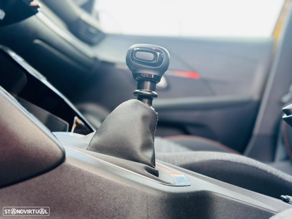 Peugeot 208 1.2 PureTech Active Pack - 27