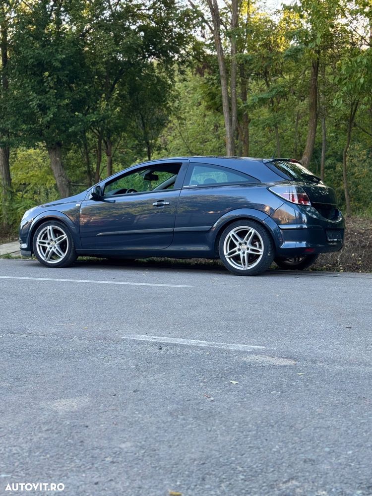 Opel Astra GTC 1.7 CDTI DPF (119g) Edition - 16