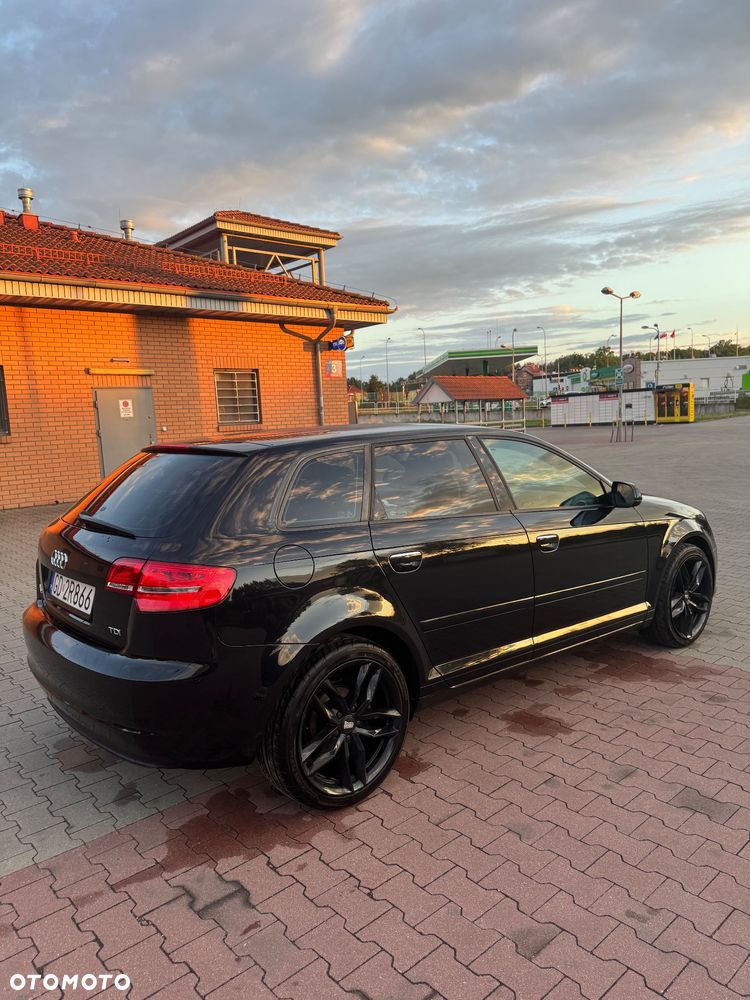 Audi A3 Sportback 2.0 TDI DPF Attraction - 12