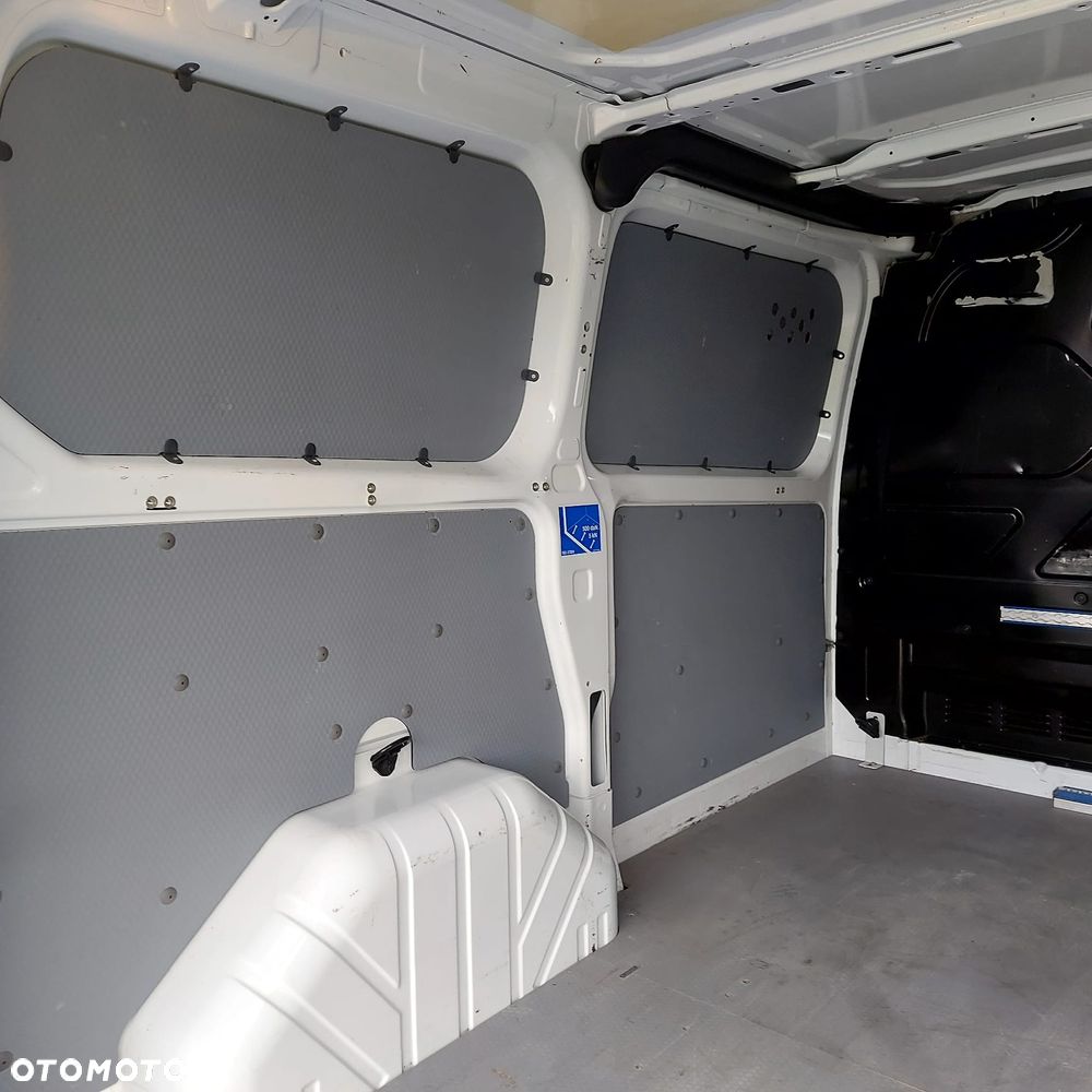 Ford Transit Custom - 17
