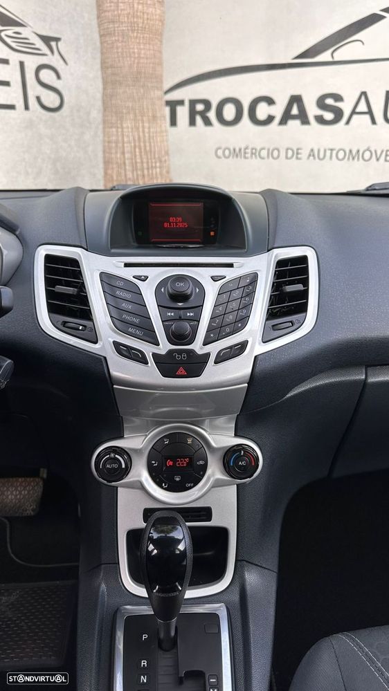 Ford Fiesta 1.4 Titanium Aut. - 20