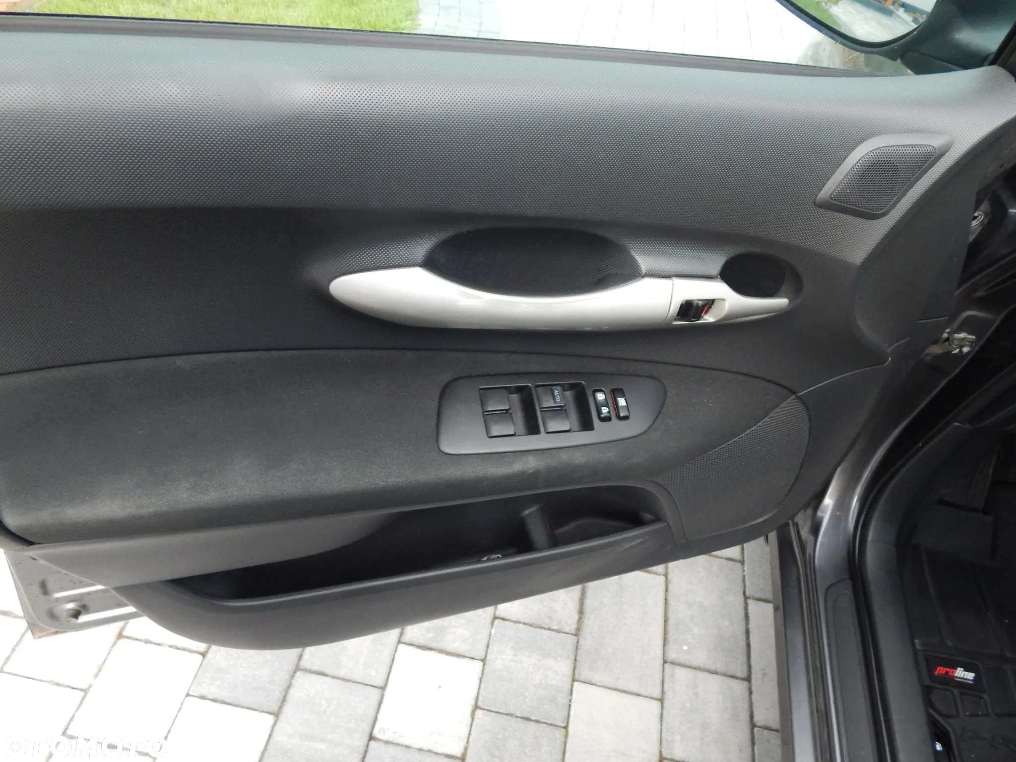 Toyota Auris 1.6 VVT-i Sol - 17