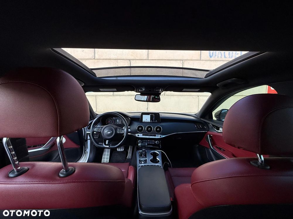 Kia Stinger 3.3 T-GDI V6 GT AWD - 13