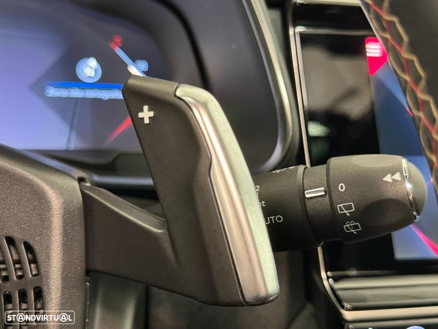 DS DS7 Crossback 1.5 BlueHDi Performance Line EAT8 - 18