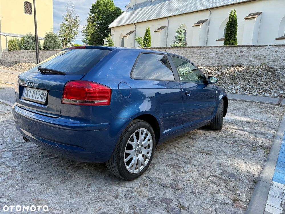Audi A3 3-drzwiowe 1.6 Ambiente - 5