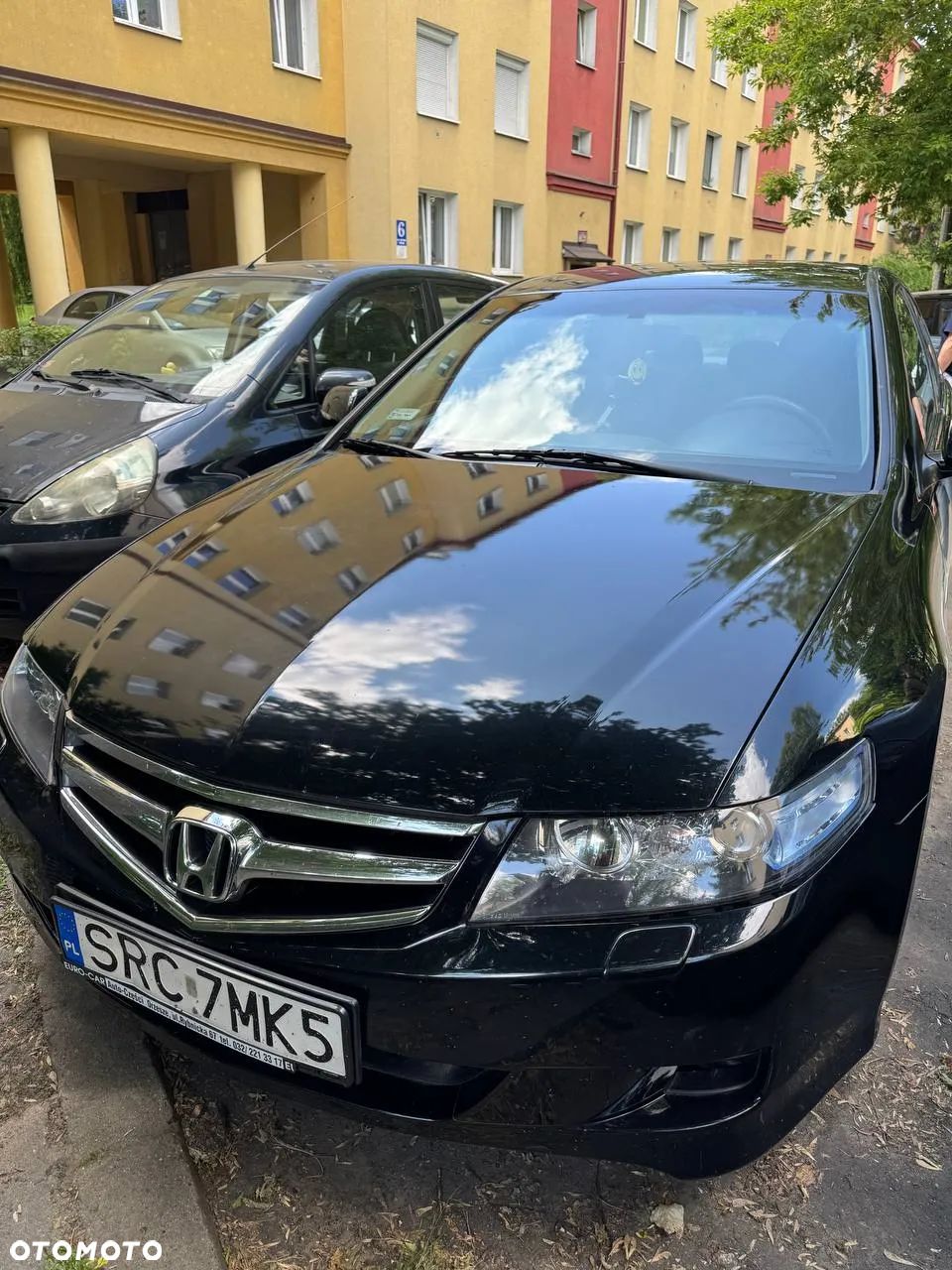 Honda Accord - 1