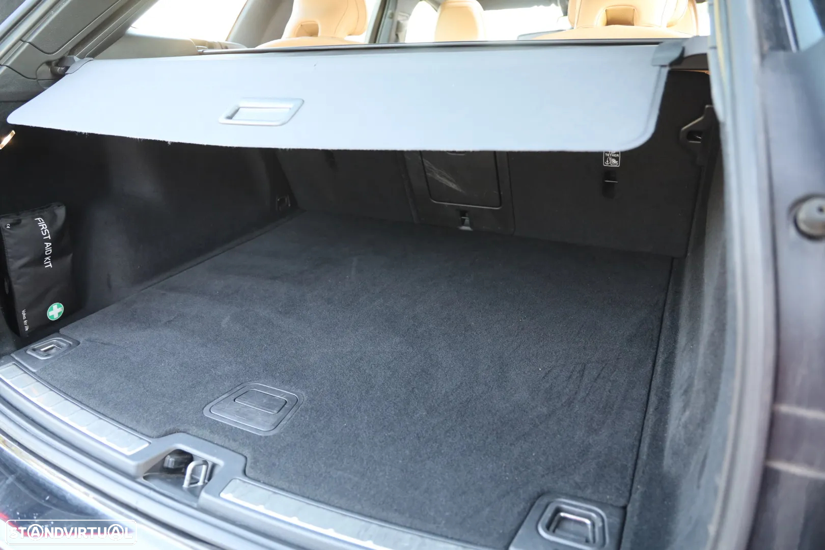 Volvo XC 60 2.0 D3 Momentum Plus - 7