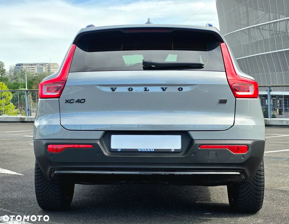 Volvo XC 40 T4 Plug-In Hybrid Plus Dark - 18