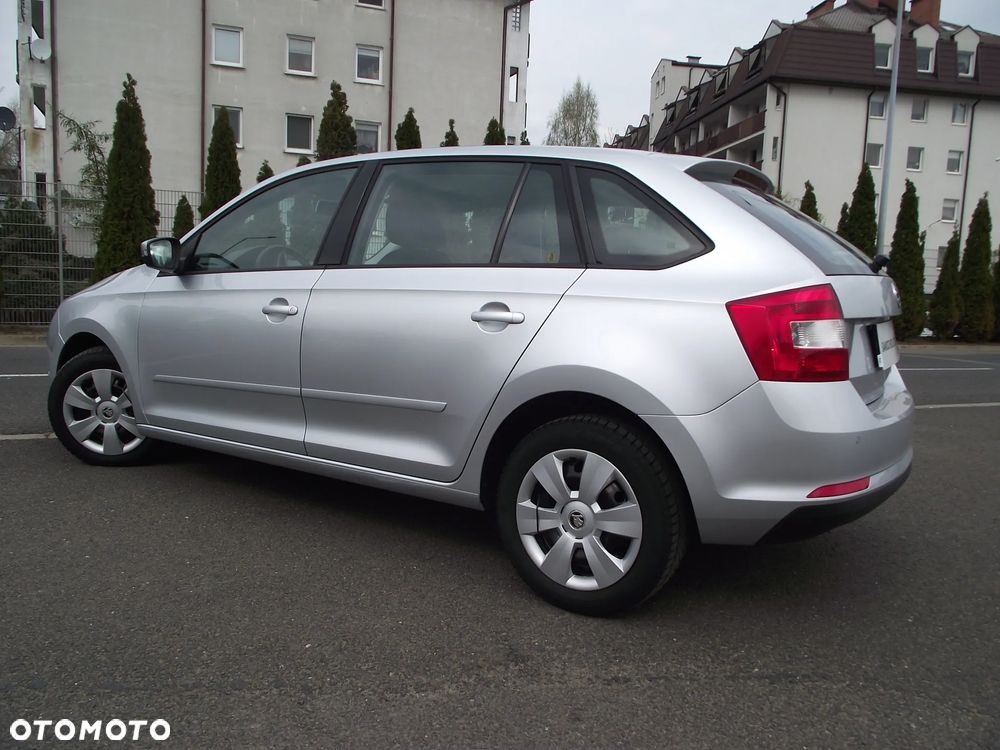 Skoda RAPID Spb 1.6 TDI DPF Ambition - 11