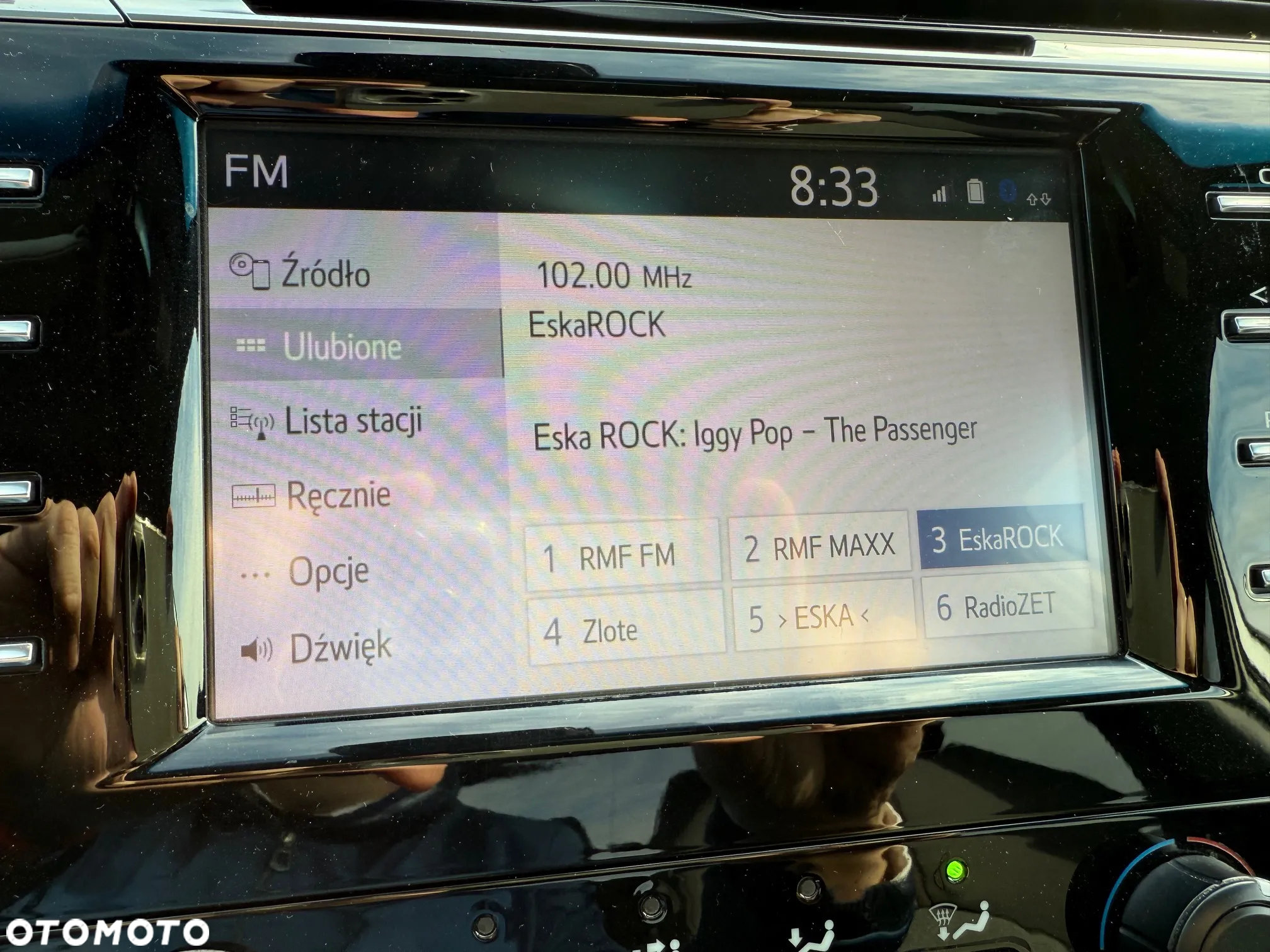 Toyota Camry - 12