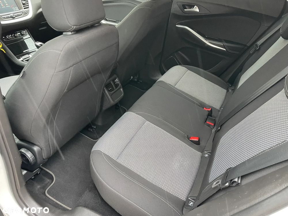 Opel Grandland X 1.2 Start/Stop 120 Jahre - 17