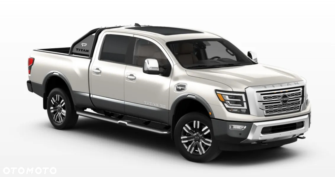 Nissan Titan - 3