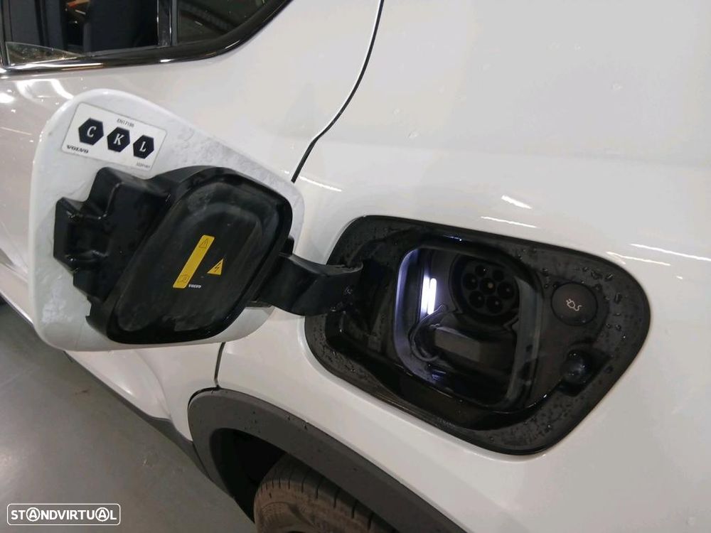 Volvo C40 Recharge Extended Range Core - 11