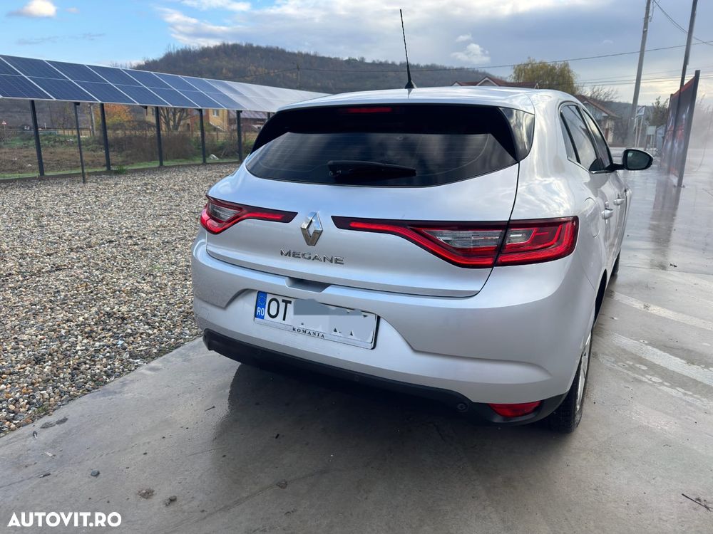 Renault Megane ENERGY dCi Zen - 8