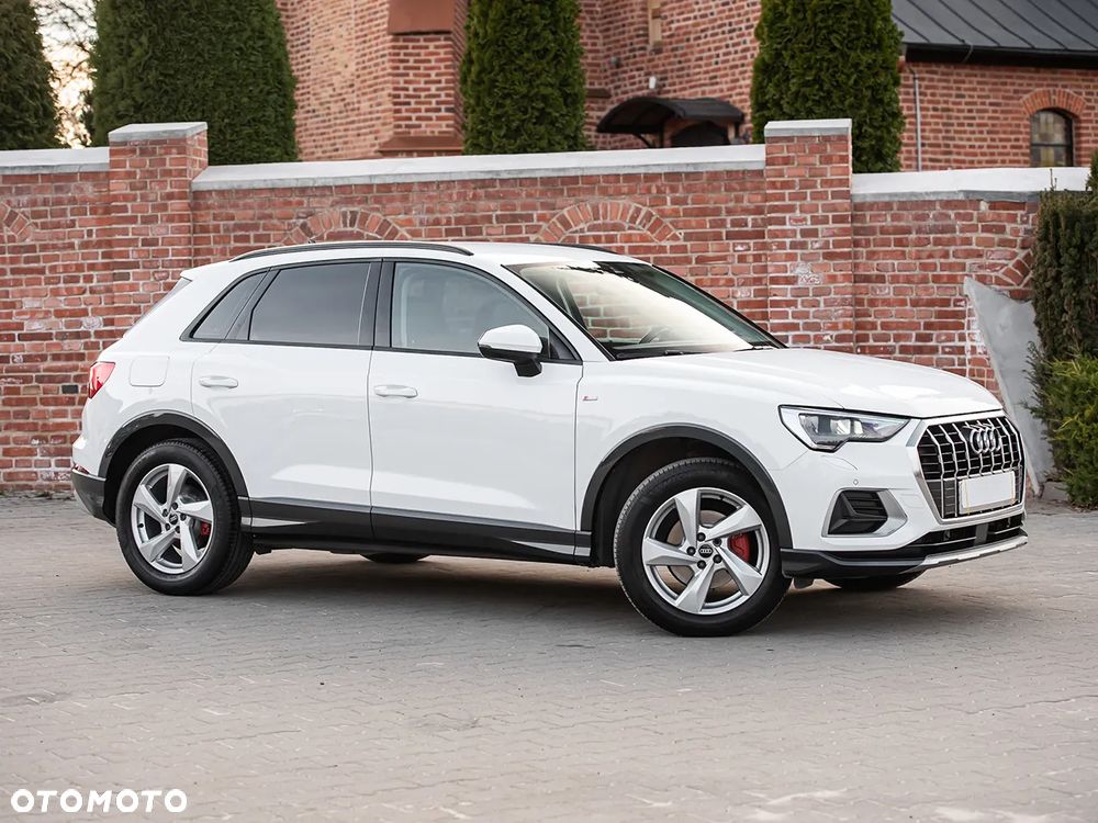 Audi Q3 35 TFSI S line - 3