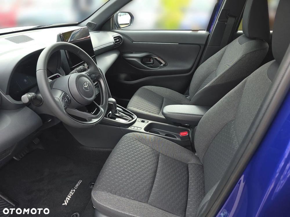 Toyota Yaris Cross - 16