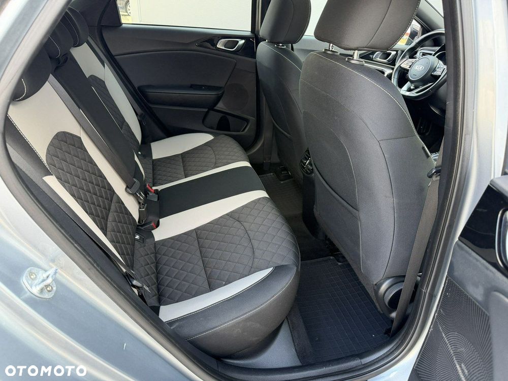 Kia ProCeed 1.6 CRDi DCT7 SCR GT LINE - 35